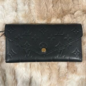 Louis Vuitton black portefeuille Sarah long wallet black